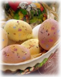 speckled easter eggs